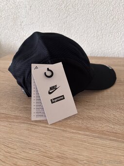 Supreme x Nike Black Cap - 3