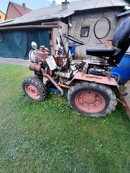 predám traktor - 3