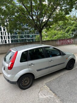 Ford Fiesta 1.25 benzín - 3