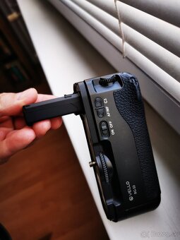 Bateriovy grip pre Sony A7ii - 3