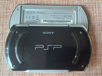 PlayStation PSP Go – výborný stav - 3