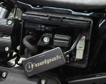 VANCE & HINES Fuelpak FP3 CAN Bus 6-PIN pre Harley-Davidson - 3