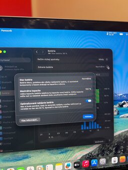 ZÁRUKA - MacBook Pro 13" 2020 - 8GB RAM 512GB SSD - 3