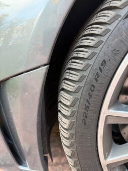 Zimne pneu 225/40R19 255/35R19 - 3