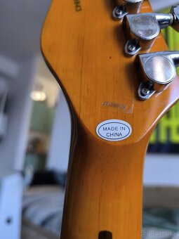 Elektrická gitara Jay Turser JT-300-IV + príslušenstvo - 3