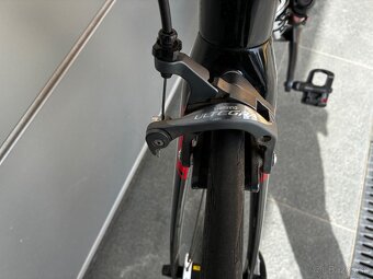 Predám karbónový cestný bicykel Scott - 3