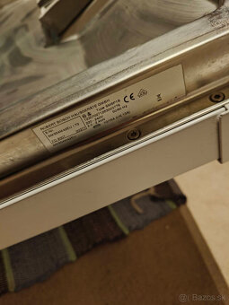 umývačka riadu Bosch SM6P1B - 3