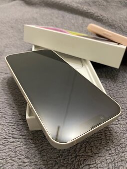 📱 iPhone 14 128 GB – Starlight - 3