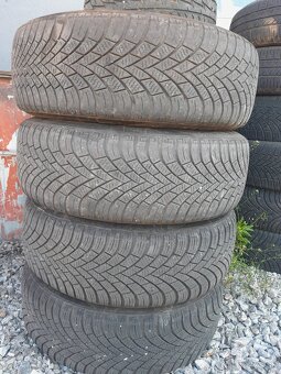 Pneumatiky s diskami a puklicami renault - 3