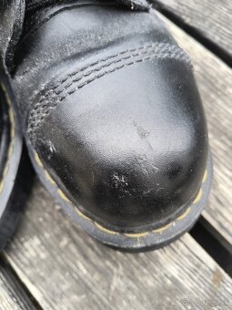 Dr. Martens - 3