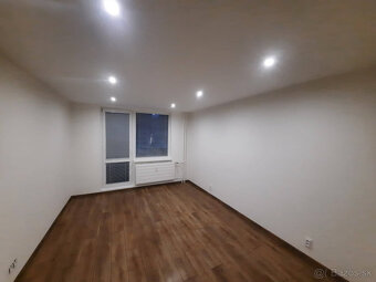 Na predaj 2 izbový byt s balkónom 68 m2 na sídlisku JUH - 3
