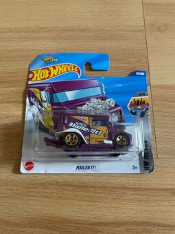 Hot Wheels - 3