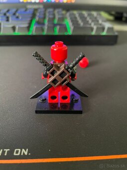 Vymením Lego minifigúrku Deadpoola za Bionicle (G1) set(y) - 3