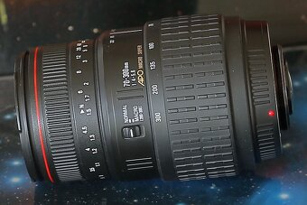 Sigma APO Macro Super 70-300mm/4-5,6/M42 Japan. - 3