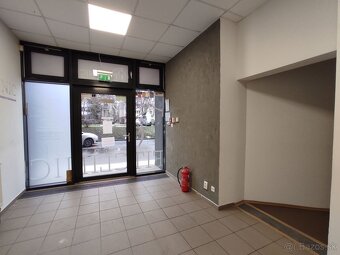 300m2 obchodný priestor so ZDRAVOTNÍCKYM ŠTANDARDOM, vysokým - 3