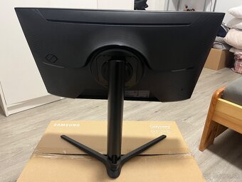 monitor samsung odyssey g3 24 - 3