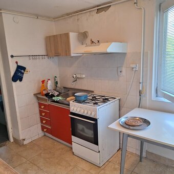 Na predaj 4 izbový rodinný dom v Diakovciach okr. Šaľa - 3