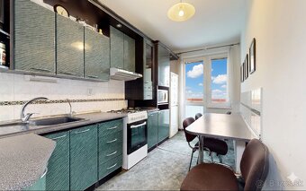 AJ NA INVESTÍCIU Slnečný 3 izbový byt s krásnym výhľadom na - 3