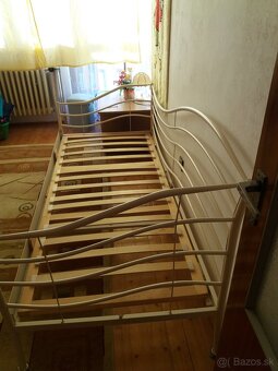 Predám kovovú posteľ - 3