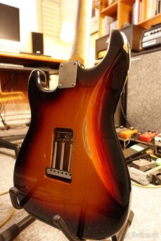 Fender stratocaster 60s - 3