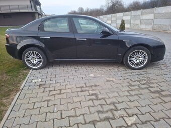 Alfa Romeo 159 - 3