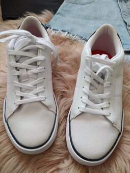 Ellesse dámske tramky 38 - 3