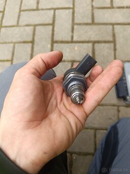 Snímač vysokotlakej rampy Audi A6 c7 - 3