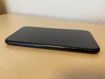 iPhone XR 64 GB - 3