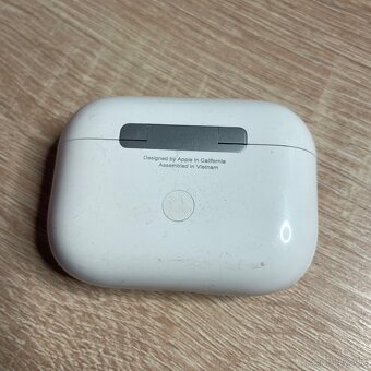 AirPods pro 2 - 3