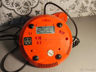 Retro telefon Tesla - 3