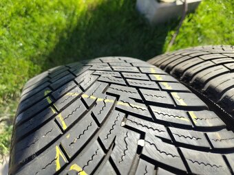 Celoročné Pirelli AllSeason 225/65/17 106V - 3