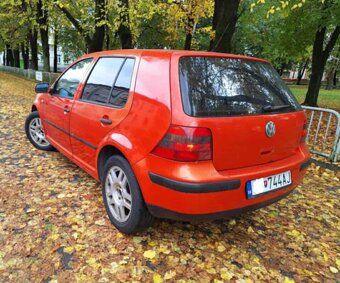 Volkswagen Golf IV 1.6 Benzín 74Kw R.v 2000 - 3