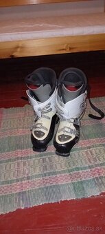 Lyže a lyžiarky - 3