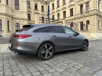 CLA 200d Shooting Brake - 3
