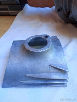 Kryt karburátora - 3