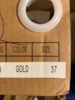 Nové zlaté šľapky - 3