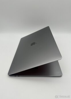 MacBook Pro 15" 2019 Space Gray (100% Batéria) + ZÁRUKA - 3