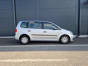 Volkswagen Touran 1.6 TDI Trendline - 3