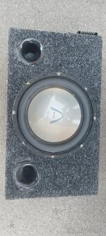 Ponúkam na predaj aktívny Subwoofer - 3