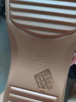 NOVE lahucke damske slapky , velk 43 - 3
