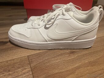 Nike COURT BOROUGH RECRAFT UNISEX - Tenisky - white - 3