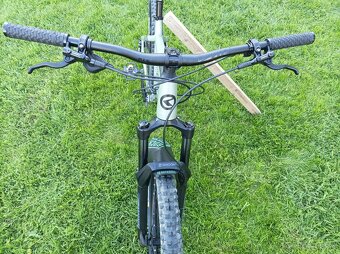 Predám bicykel Gibon 30 veľ. L - 3