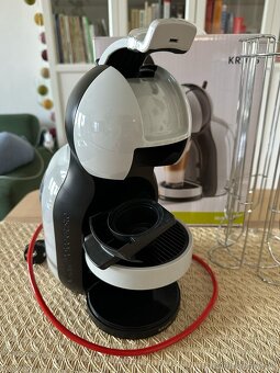 Kávovar Dolce Gusto Mini Me so stojanom na kapsule - 3