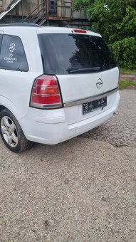 Rozpredam opel zafira b 1.9tdci 88kw - 3