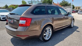 Škoda Octavia Combi 1.6 TDI 115k Style za 12.390 € - 3