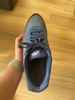 nike air max invigor 30 - 3