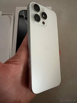 iPhone 16 Pro Max 1TB Silver - 3