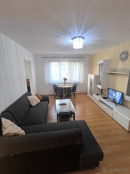 VOĽNÝ 🏡 prenajmem 2-izbový byt – 59 m², ul. SNP - 3