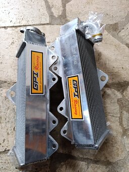 Predám diely Yamaha YZ 250 - 3