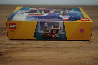 Lego Ozdobný perníkový vláčik 40777 - 3